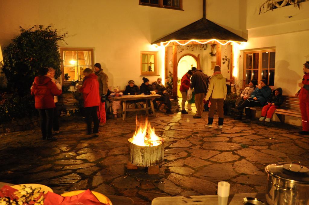 Hotel Kompatscherhof Luson Esterno foto