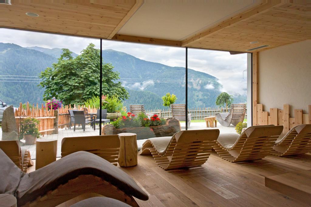 Hotel Kompatscherhof Luson Esterno foto